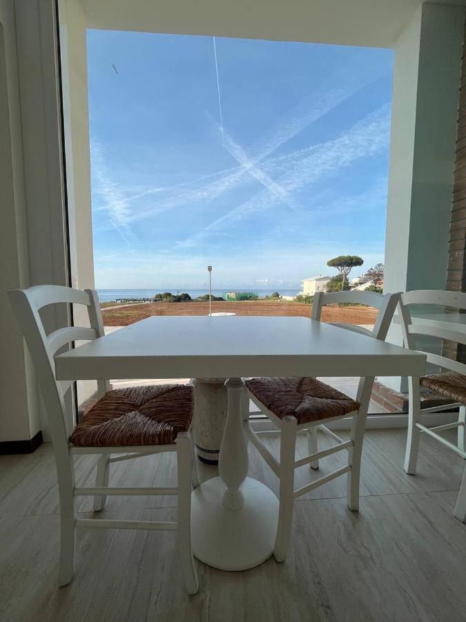 Stella Del Mare Hotel Santa Marinella Exterior photo